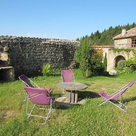 Le Petit Rias Gite Soleil Saint Maurice en Chalencon Kültér fotó