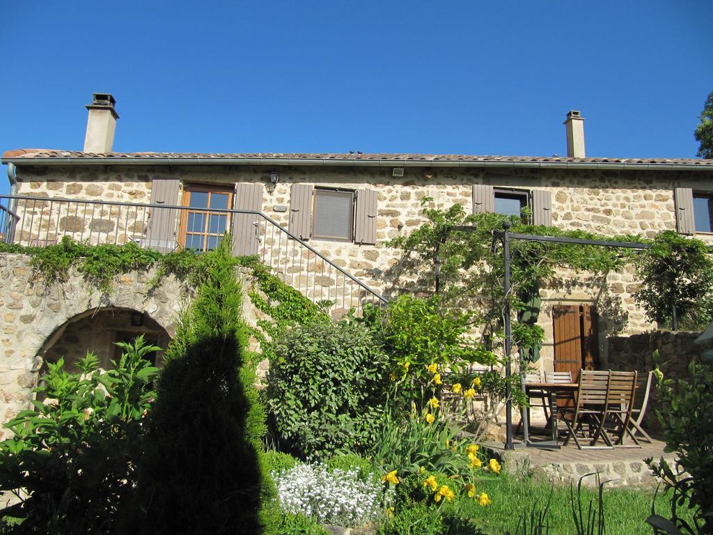 Le Petit Rias Gite Soleil Saint Maurice en Chalencon Kültér fotó